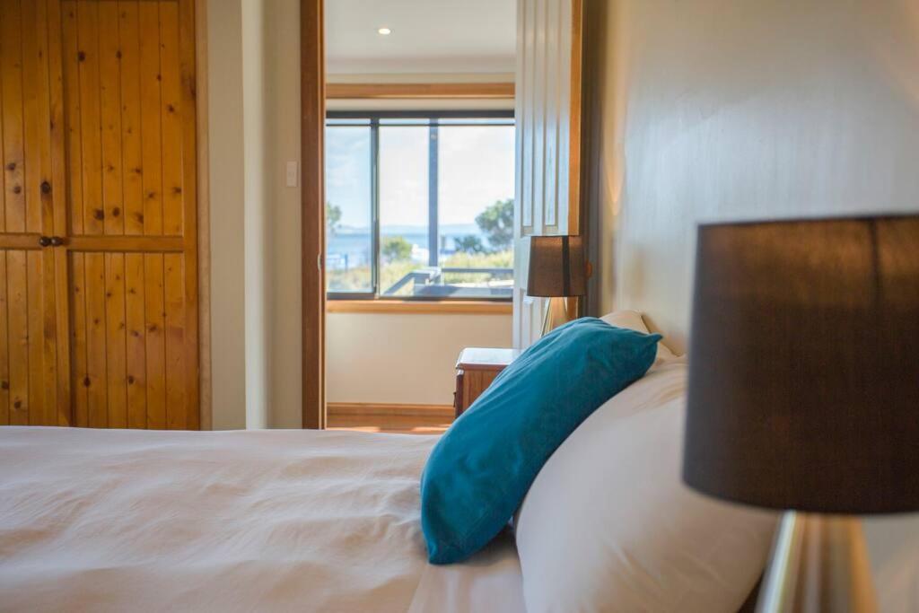 Bruny Island Escapes And Hotel Bruny Alonnah Bagian luar foto
