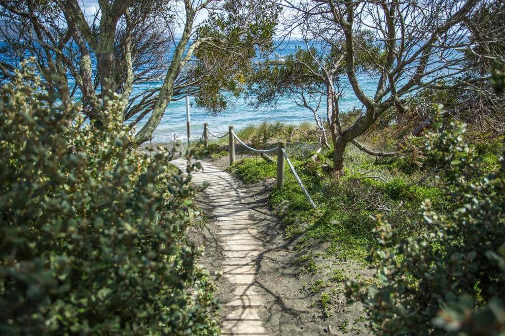 Bruny Island Escapes And Hotel Bruny Alonnah Bagian luar foto