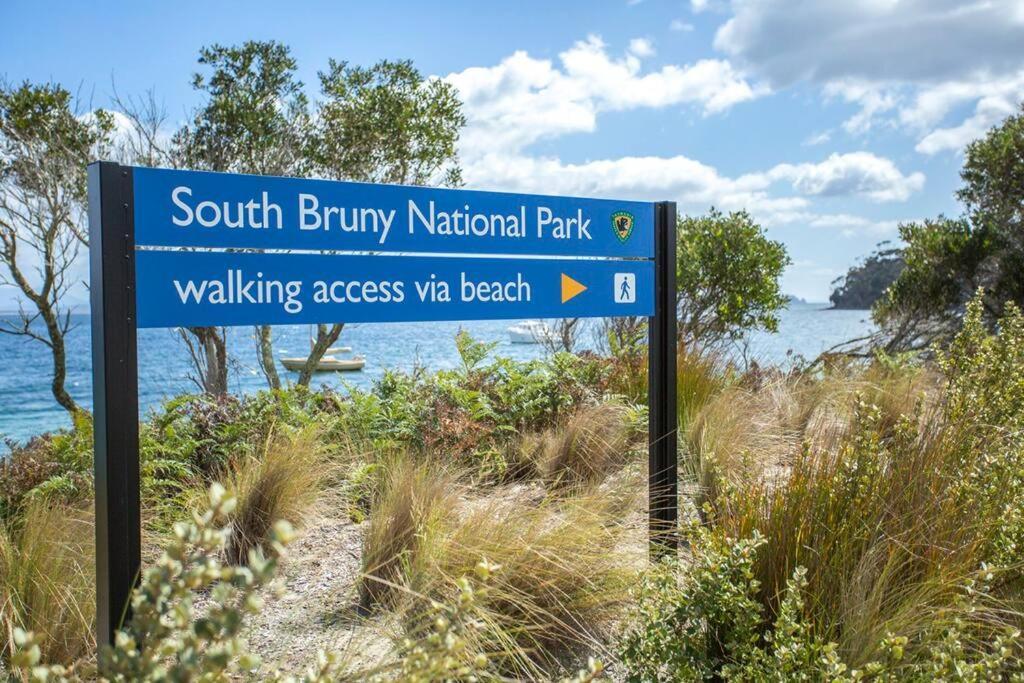 Bruny Island Escapes And Hotel Bruny Alonnah Bagian luar foto