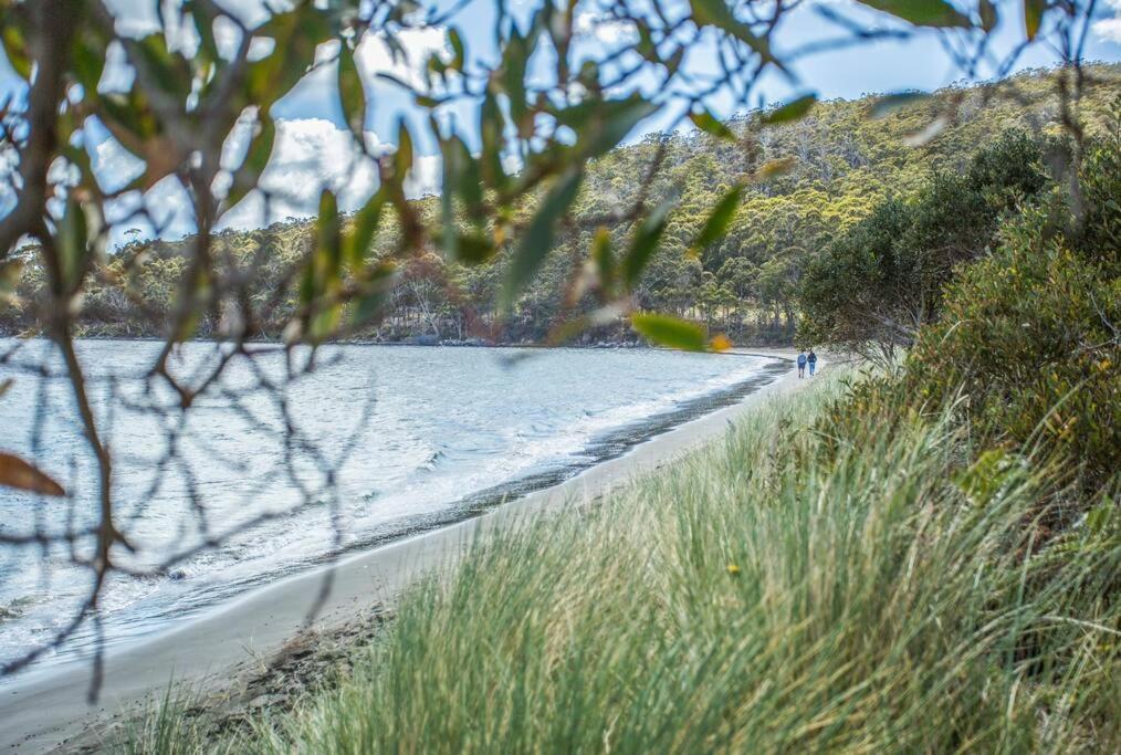 Bruny Island Escapes And Hotel Bruny Alonnah Bagian luar foto